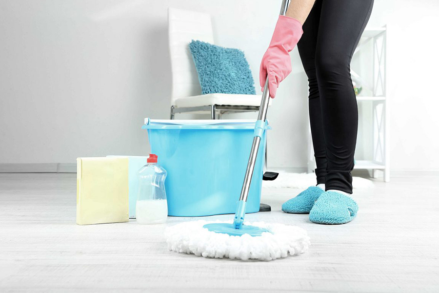 house or residential cleaning image